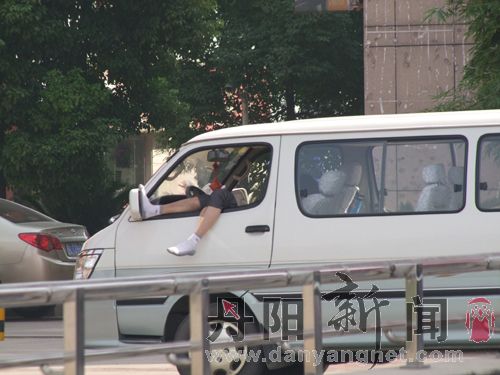 牛脚2.JPG