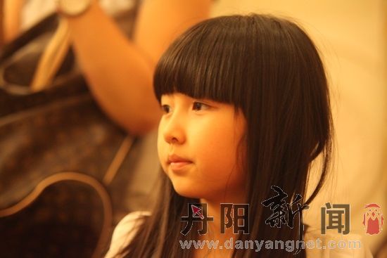 小女孩名叫枫枫