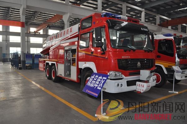卡威三代消防车