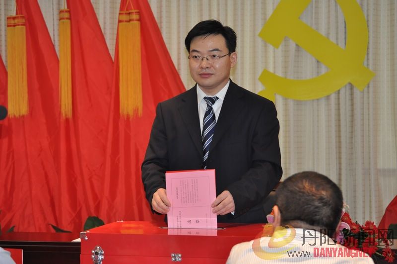 谢继步.jpg
